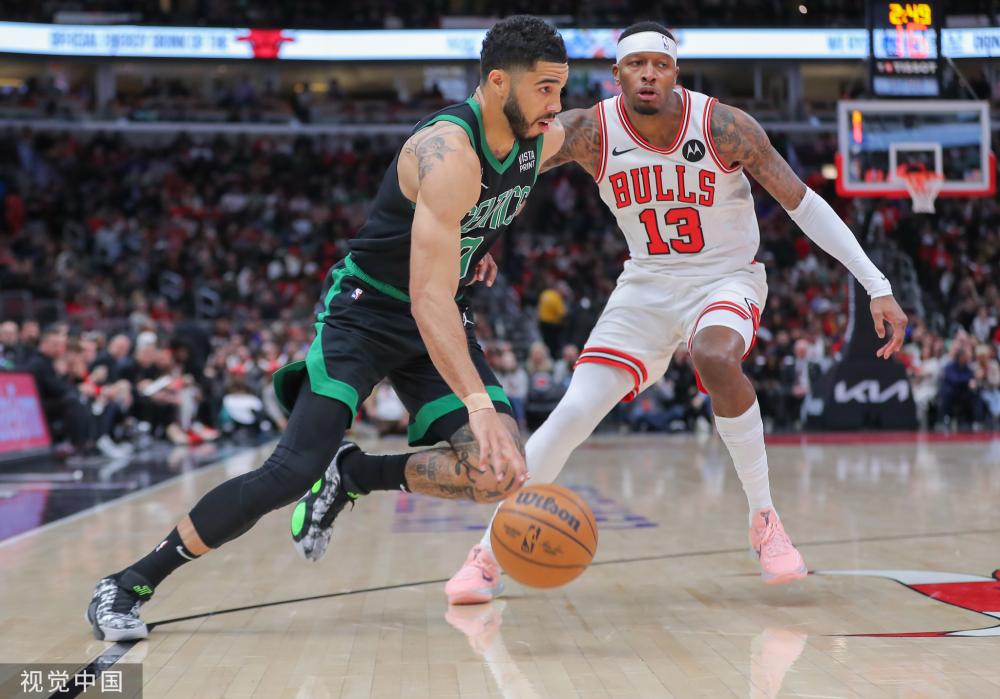 在这场激烈 在这场激烈