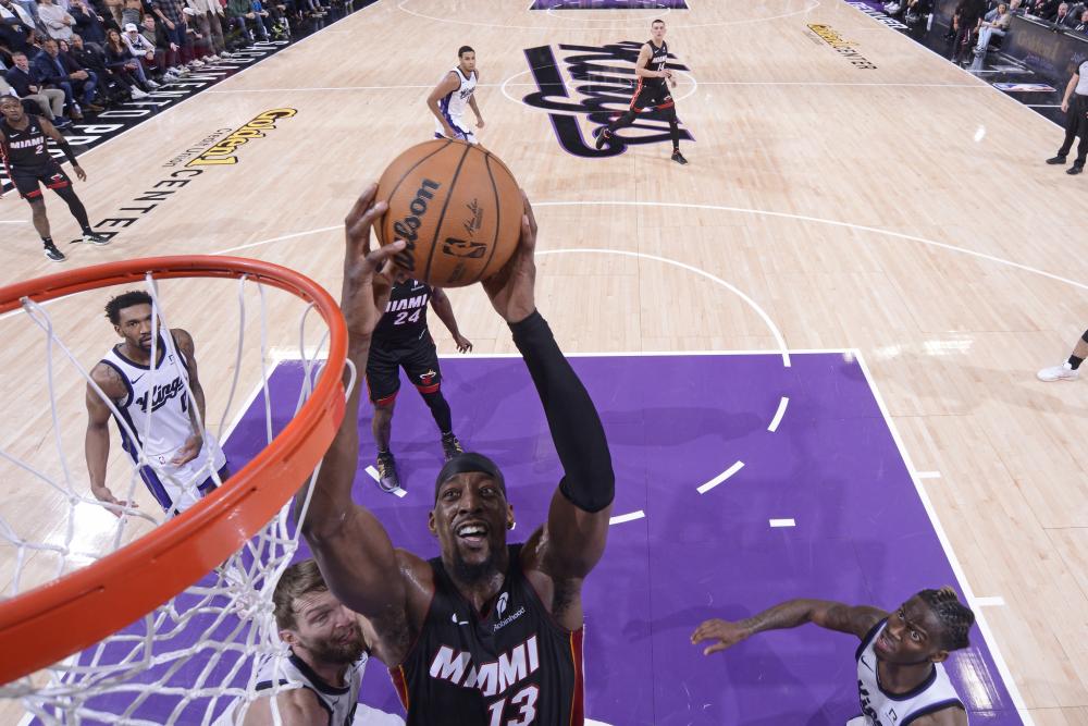 令对手防线 令对手防线