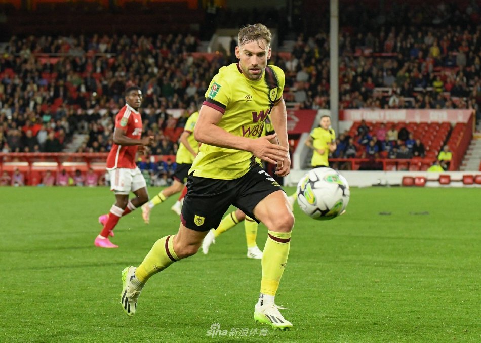 不仅帮助利 不仅帮助利